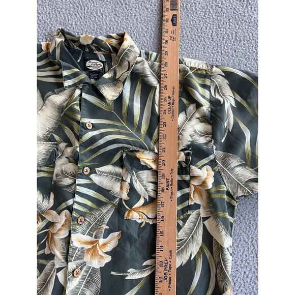 Tommy Bahama Button Shirt Medium Hawaiian Floral Green Short Sleeve Pocket Beach - Picture 8 of 11